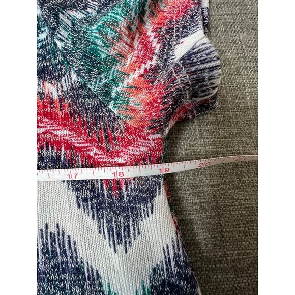 Absolutely Famous Womens Multicolor Chevron Pattern Short Sleeve Top Size L - Picture 6 of 7